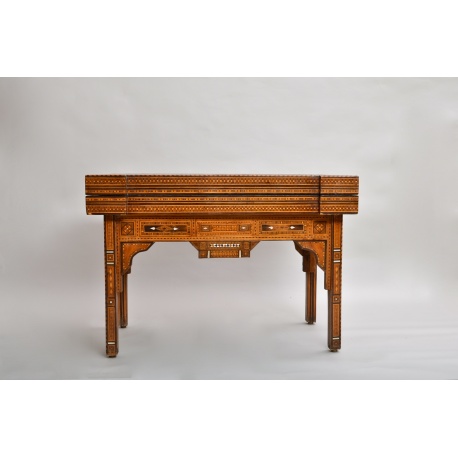 Игральный столик ( Лот MH 1466 )
